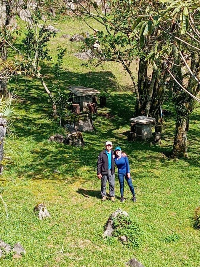 Camp La Gruta Del Duende Hotel คูเอตซาลันเดลโปรเกรโซ ภายนอก รูปภาพ